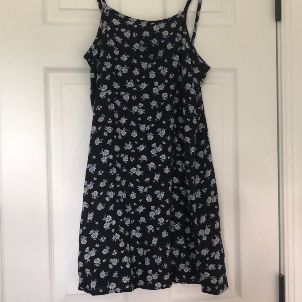 🌺SUPA CUTE FLOWERED DRESS🥰😻